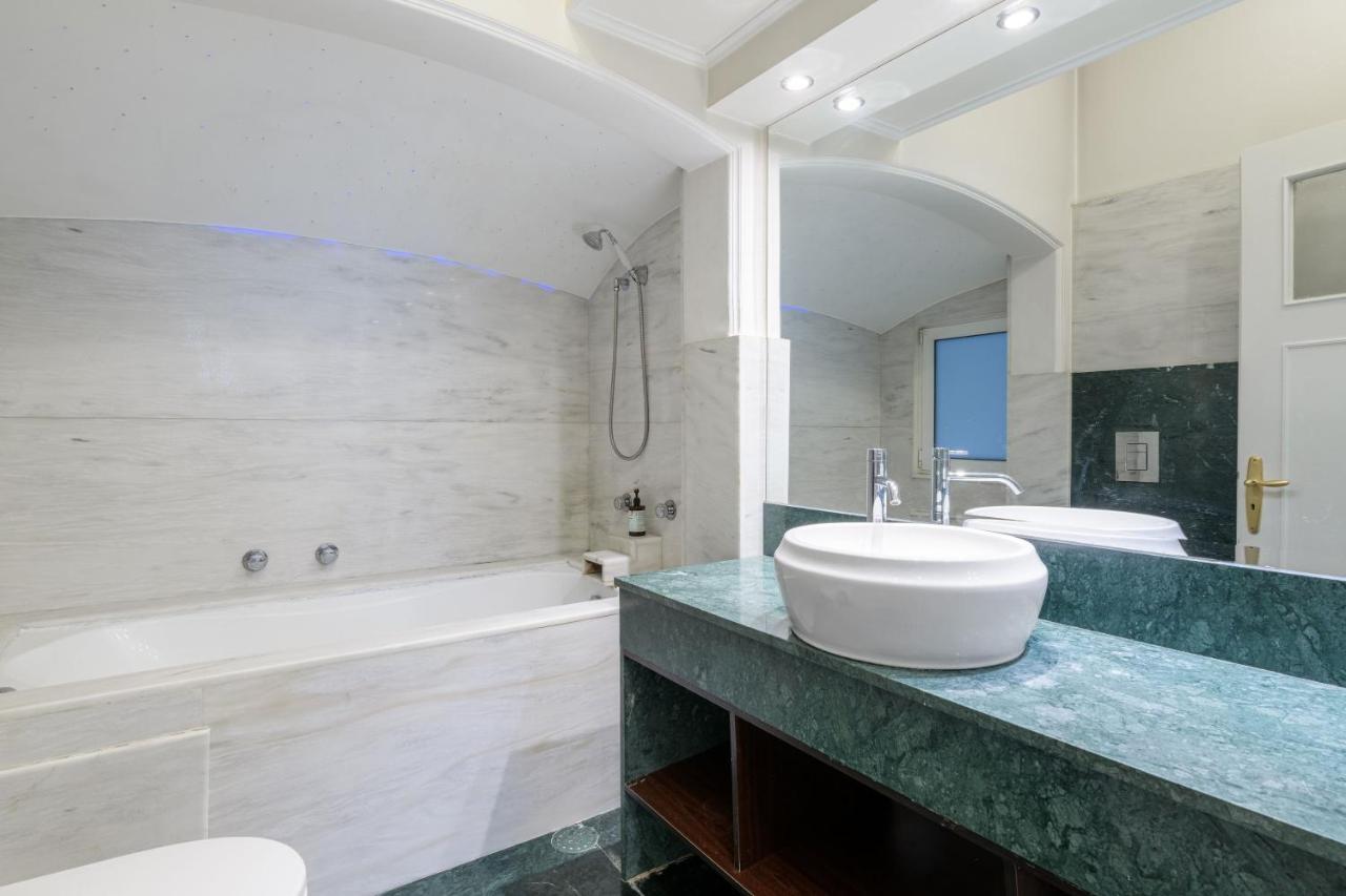 Presidential Apartment By Athens Stay Экстерьер фото